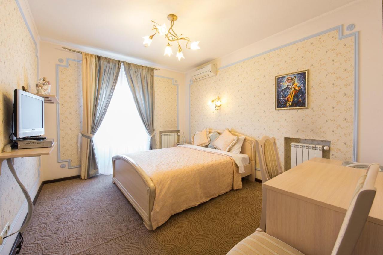 Oselya Hotel Kyiv Exterior photo