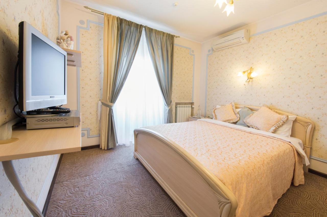 Oselya Hotel Kyiv Exterior photo